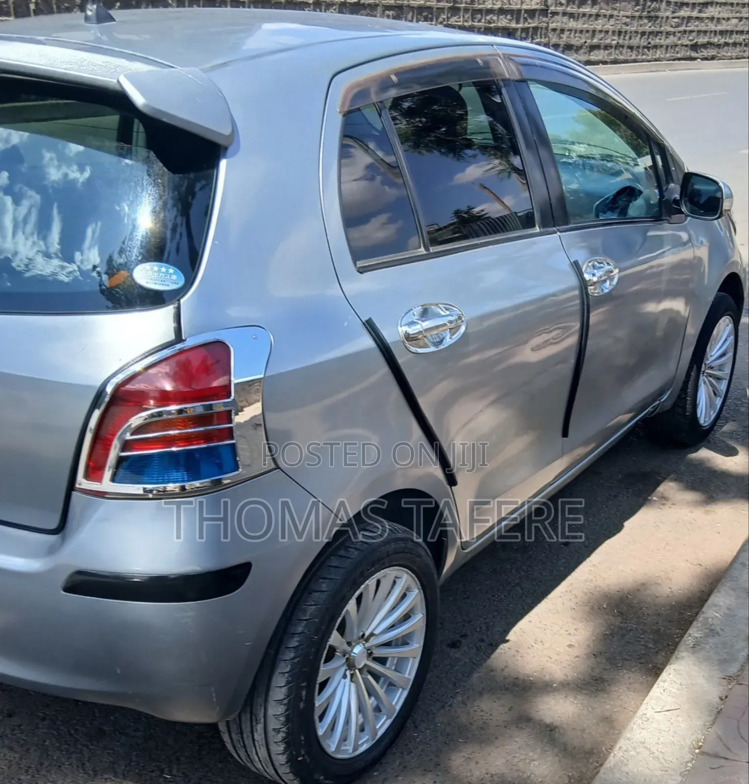Toyota Yaris 2010 Silver