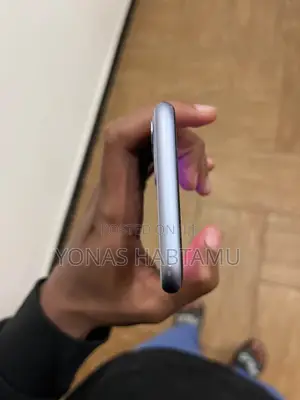 New Apple iPhone 11 64 GB