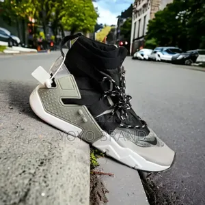Nike Grip Huarache Atmospheric Gray Fashion Boots