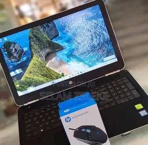 New Laptop HP Pavilion 15 12GB Intel Core I7 SSD 256GB