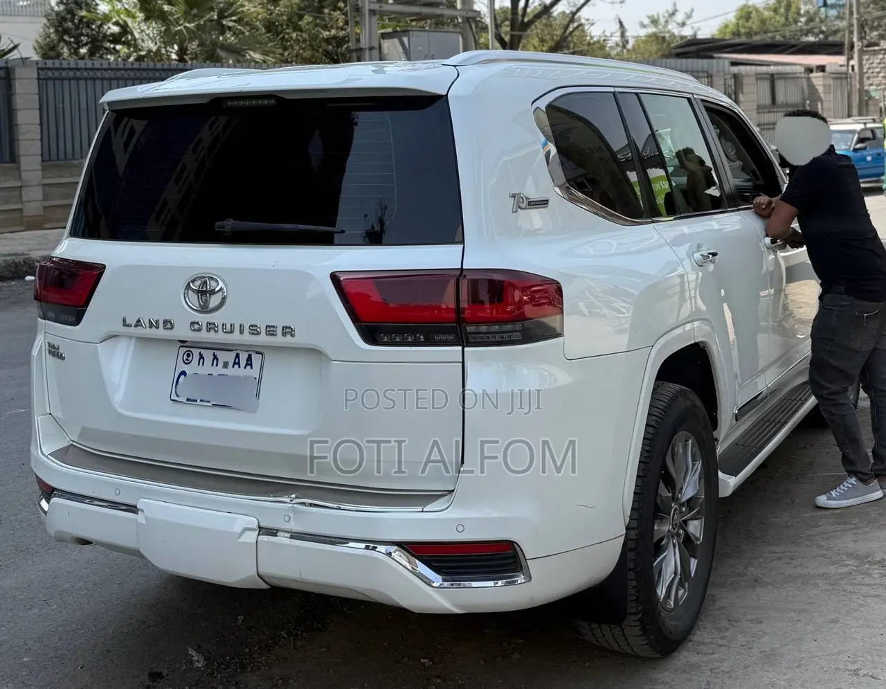 Toyota Land Cruiser 3.5 V6 2022 White