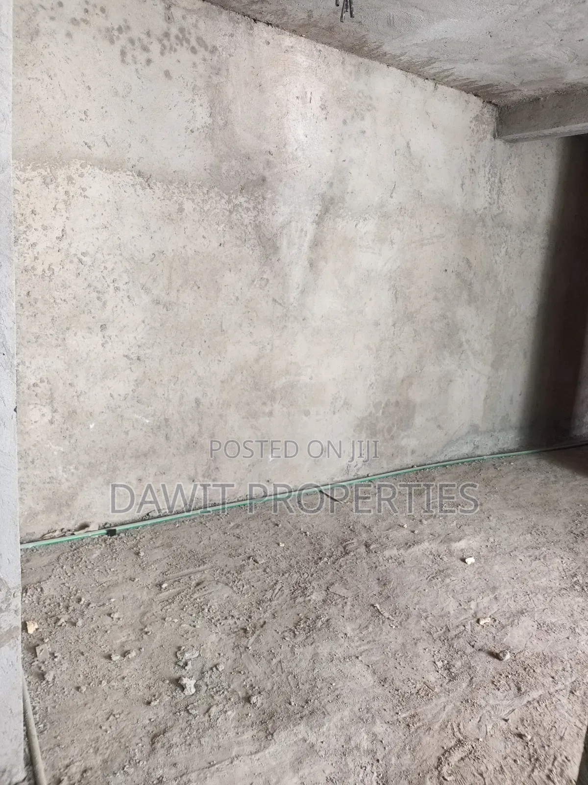 2bdrm Condo in 40/60 Condominum, Bole for sale