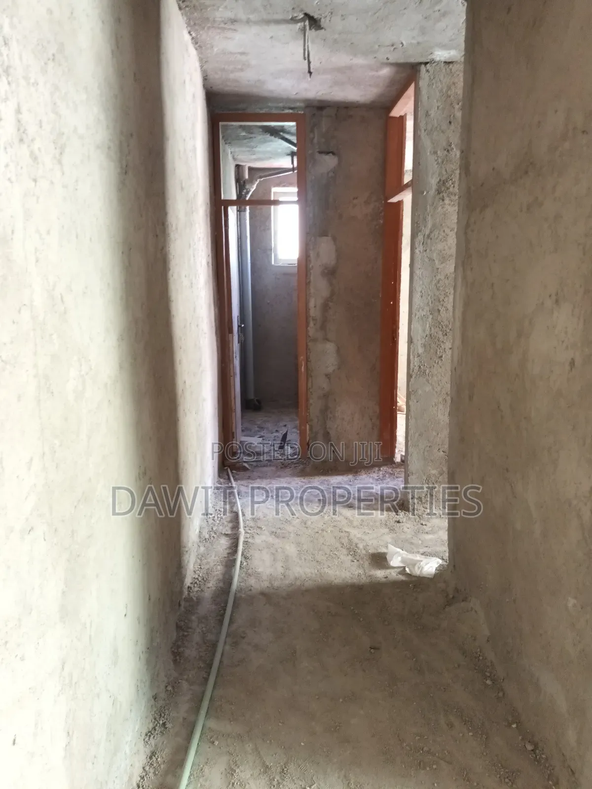 2bdrm Condo in 40/60 Condominum, Bole for sale