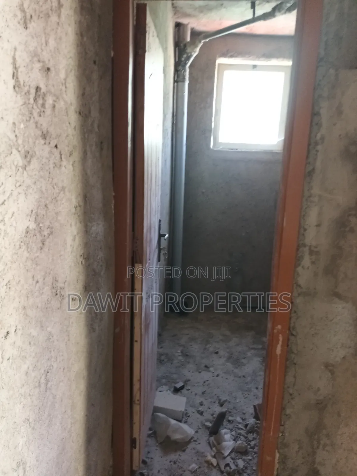 2bdrm Condo in 40/60 Condominum, Bole for sale