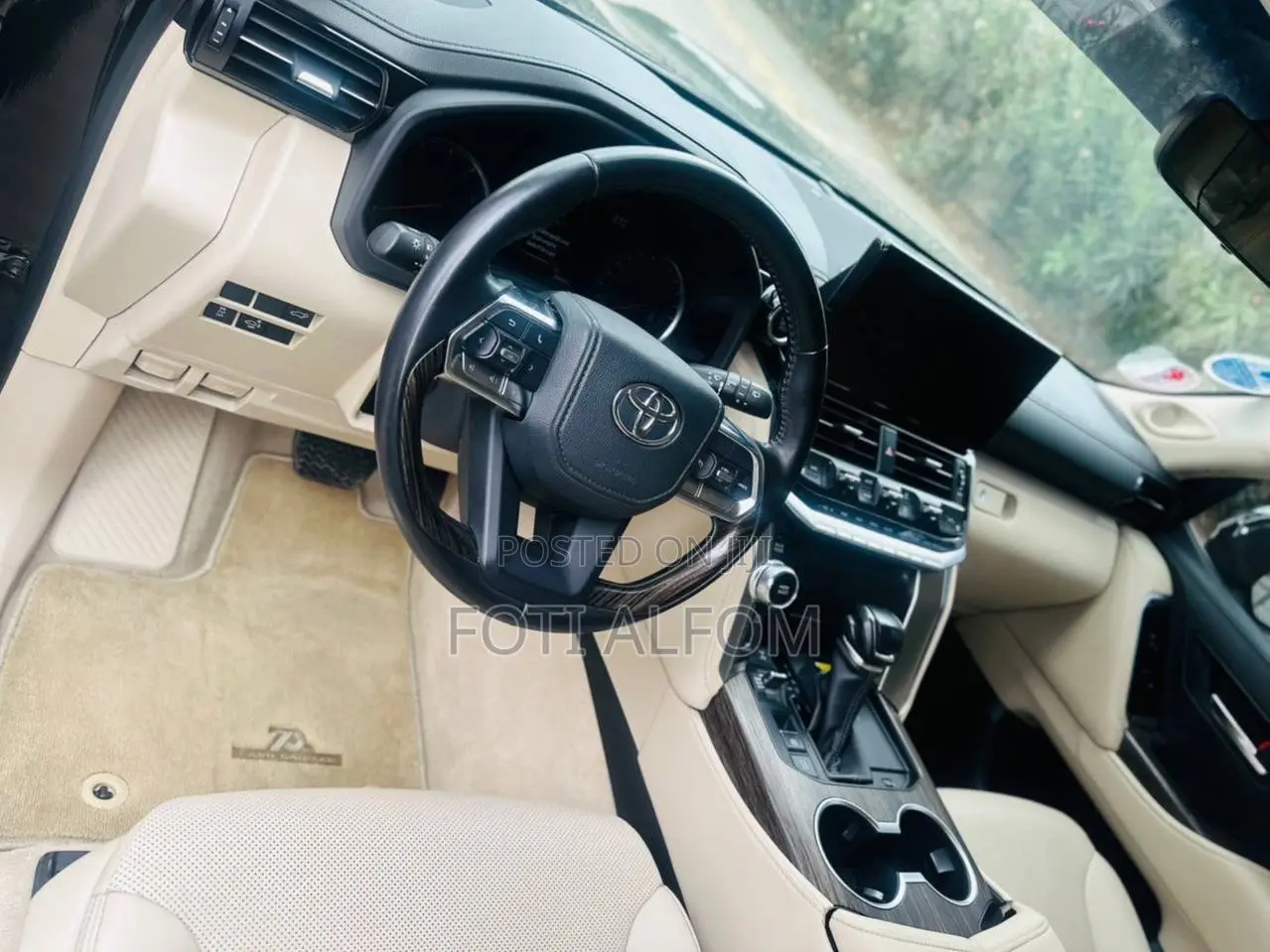 Toyota Land Cruiser 3.5 V6 2022 White