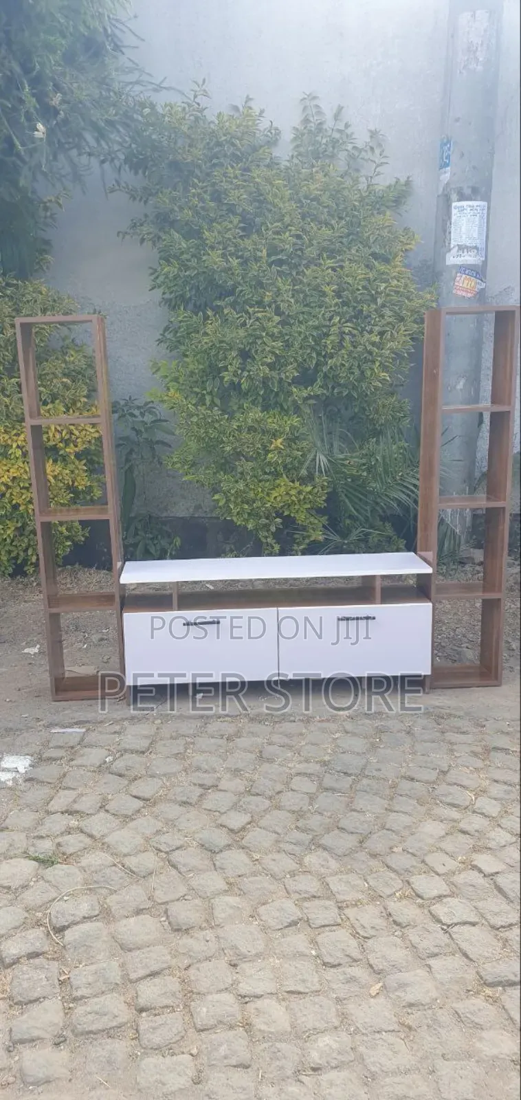 ባለ ሁለት Shelf Tv Stand