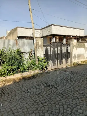 6bdrm House in Nasswe Real State, Nifas Silk-Lafto for sale