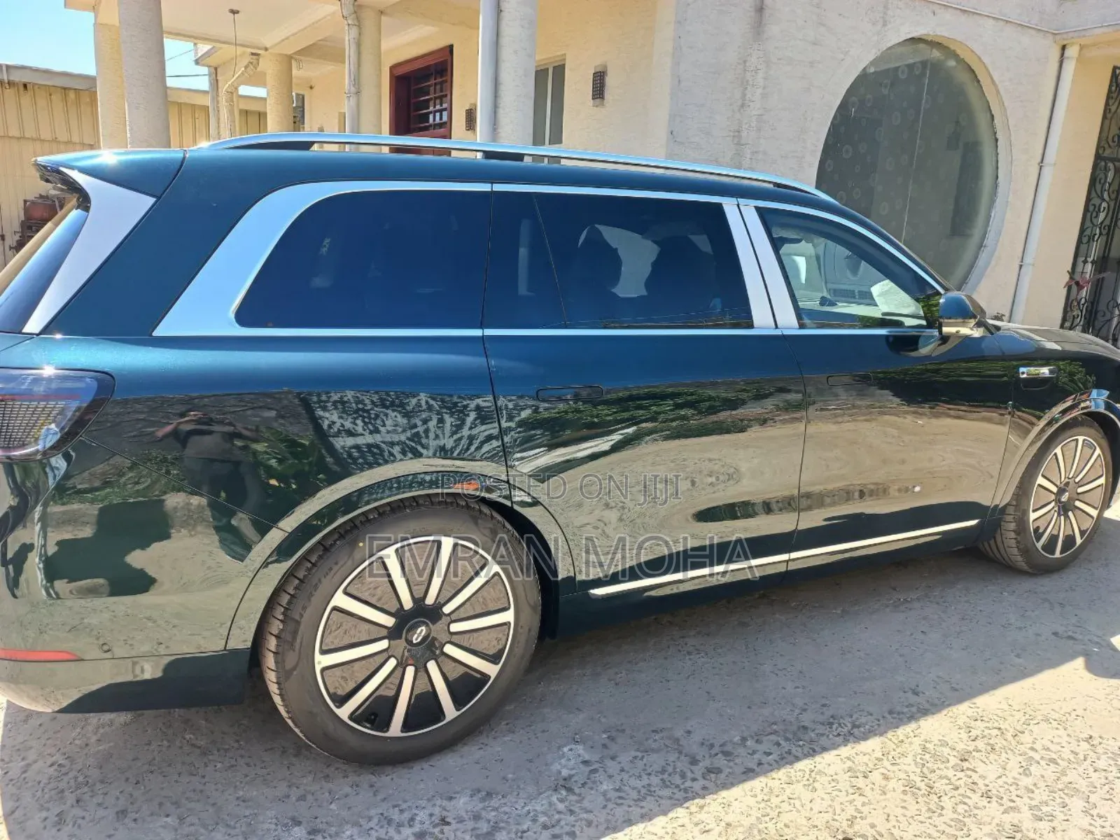 New AITO M9 2025 Gray