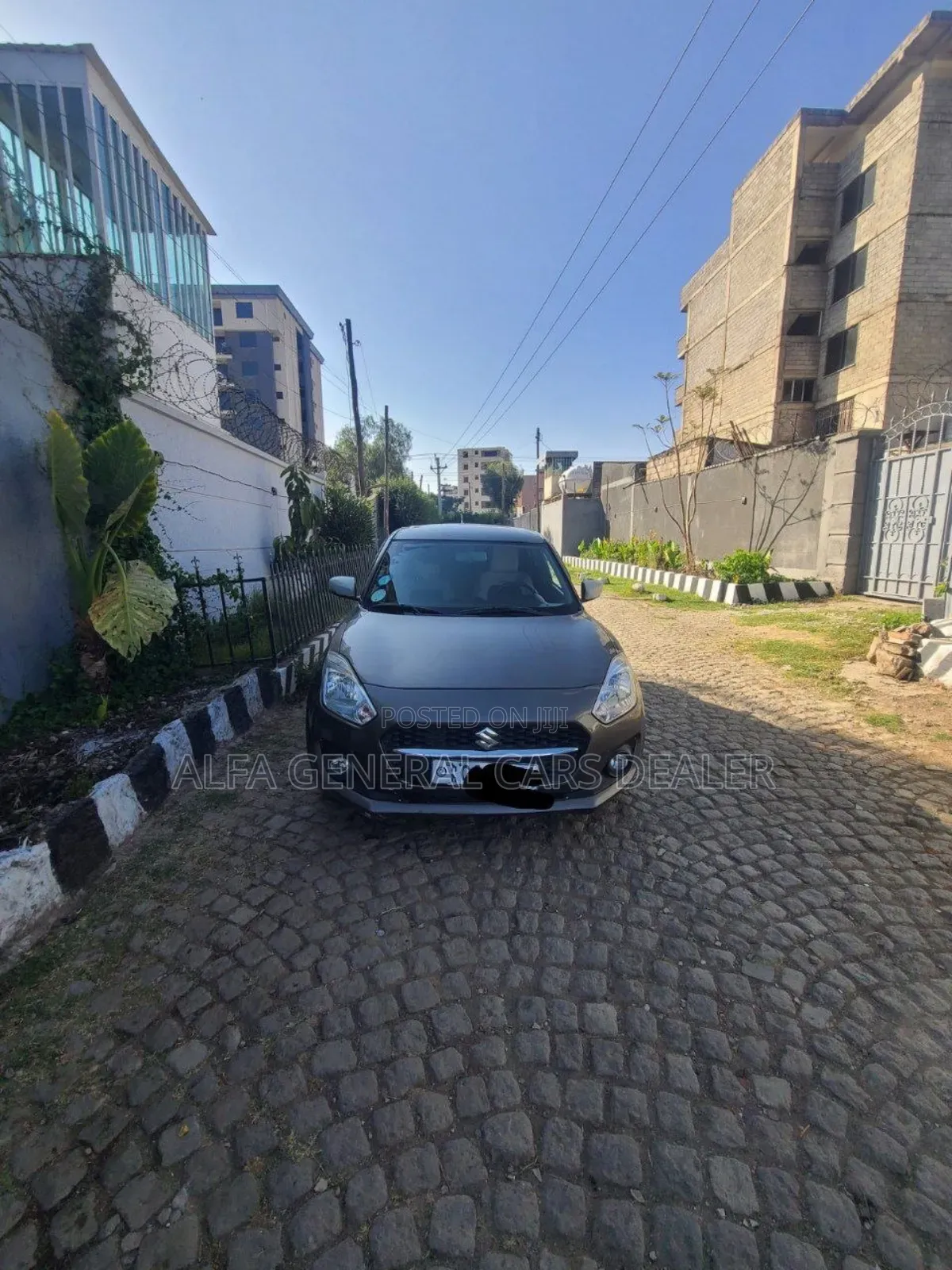 Suzuki Swift 2022 Gray