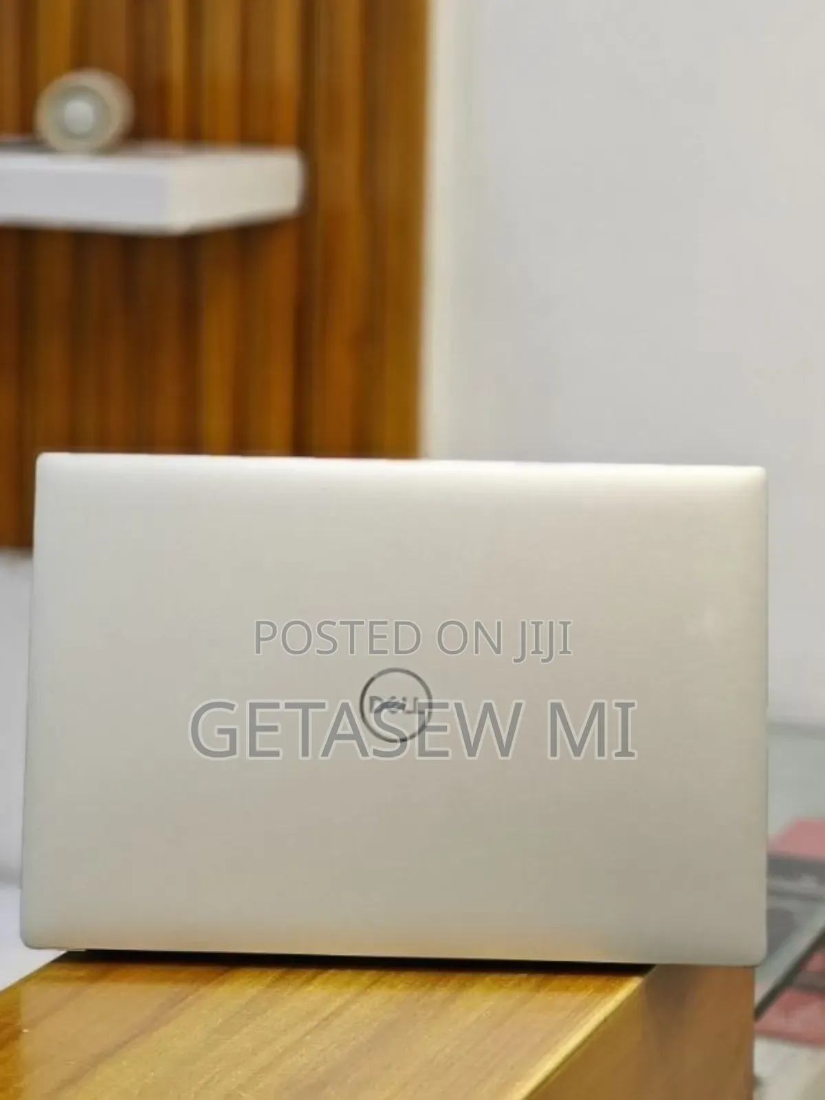 New Laptop Dell XPS 15 16GB Intel Core I9 SSD 512GB