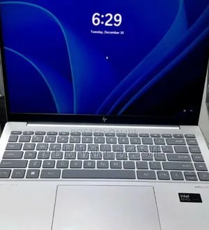 New Laptop HP Pavilion 15 16GB Intel Core Ultra 5 SSD 512GB