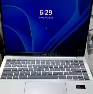 New Laptop HP Pavilion 15 16GB Intel Core Ultra 5 SSD 512GB