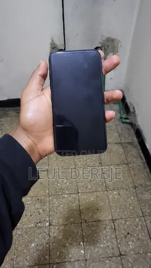 Apple iPhone XR 128 GB Black