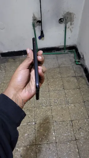 Apple iPhone XR 128 GB Black