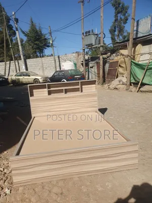 1.50cm Bed Full Laminated MDF