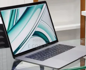 New Laptop Apple MacBook 16GB Intel Core I7 SSD 512GB