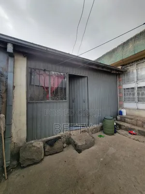 4bdrm House in Nifas Silk-Lafto for sale