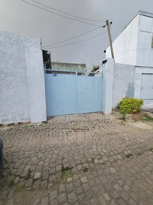 4bdrm House in Nifas Silk-Lafto for sale