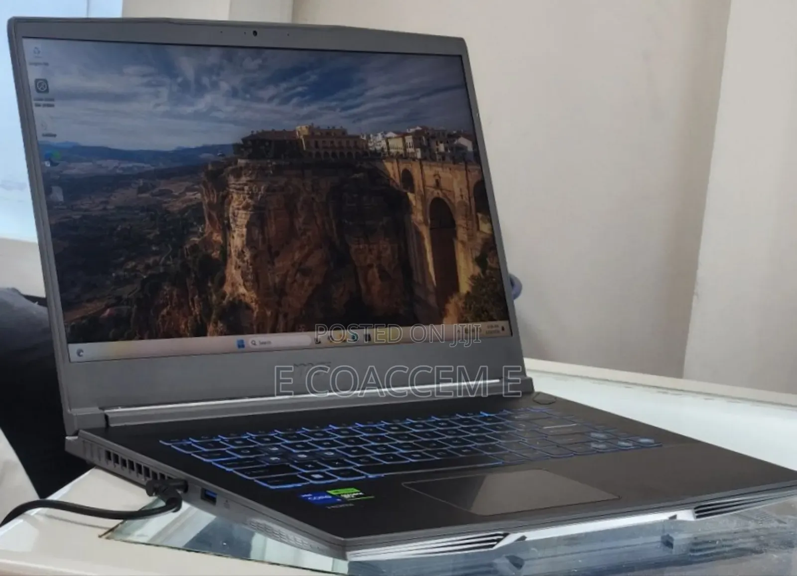 New Laptop MSI 16GB Intel Core I7 SSD 512GB