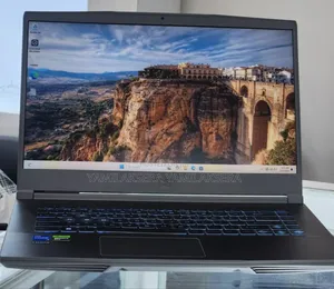 New Laptop MSI 16GB Intel Core I5 SSD 512GB
