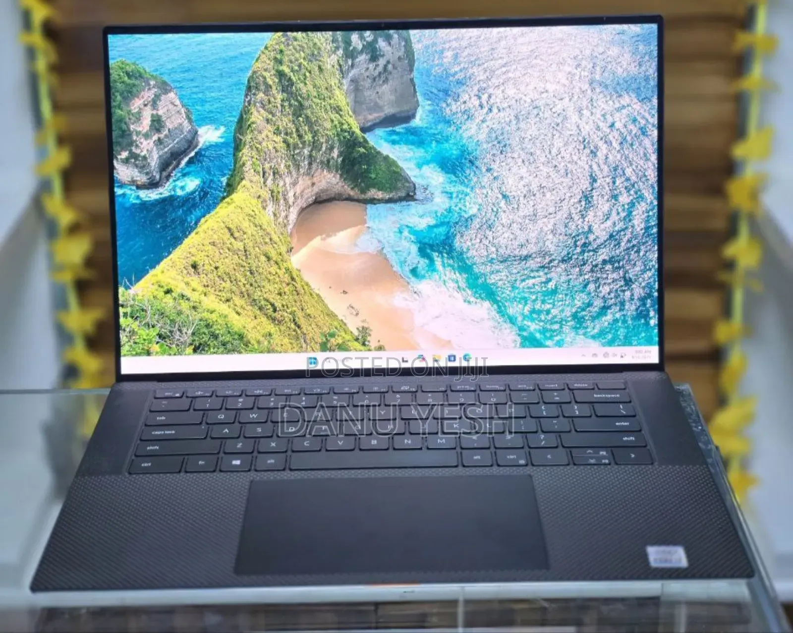 New Laptop Dell XPS 15 16GB Intel Core I7 SSD 512GB