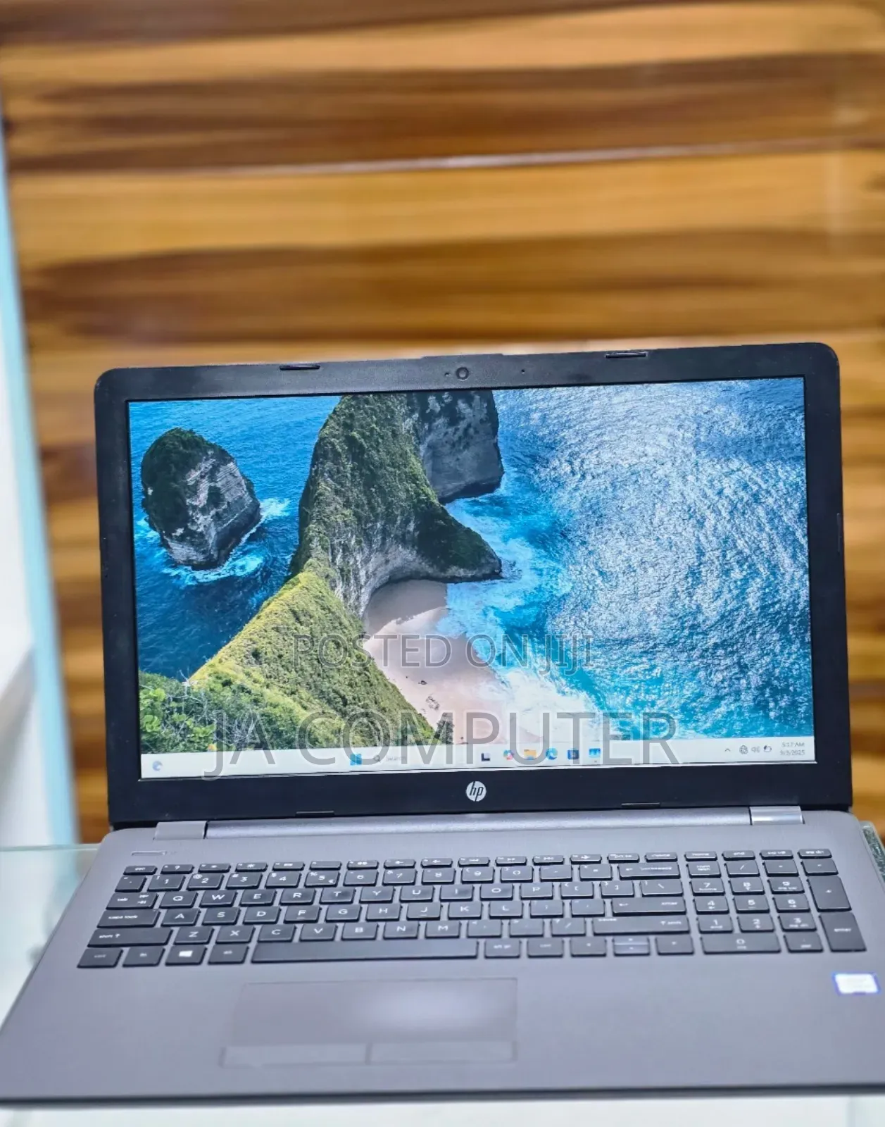 New Laptop HP Stream Notebook 8GB Intel Core I5 SSD 1T