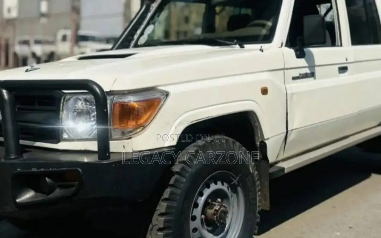 Toyota Land Cruiser 2014 White