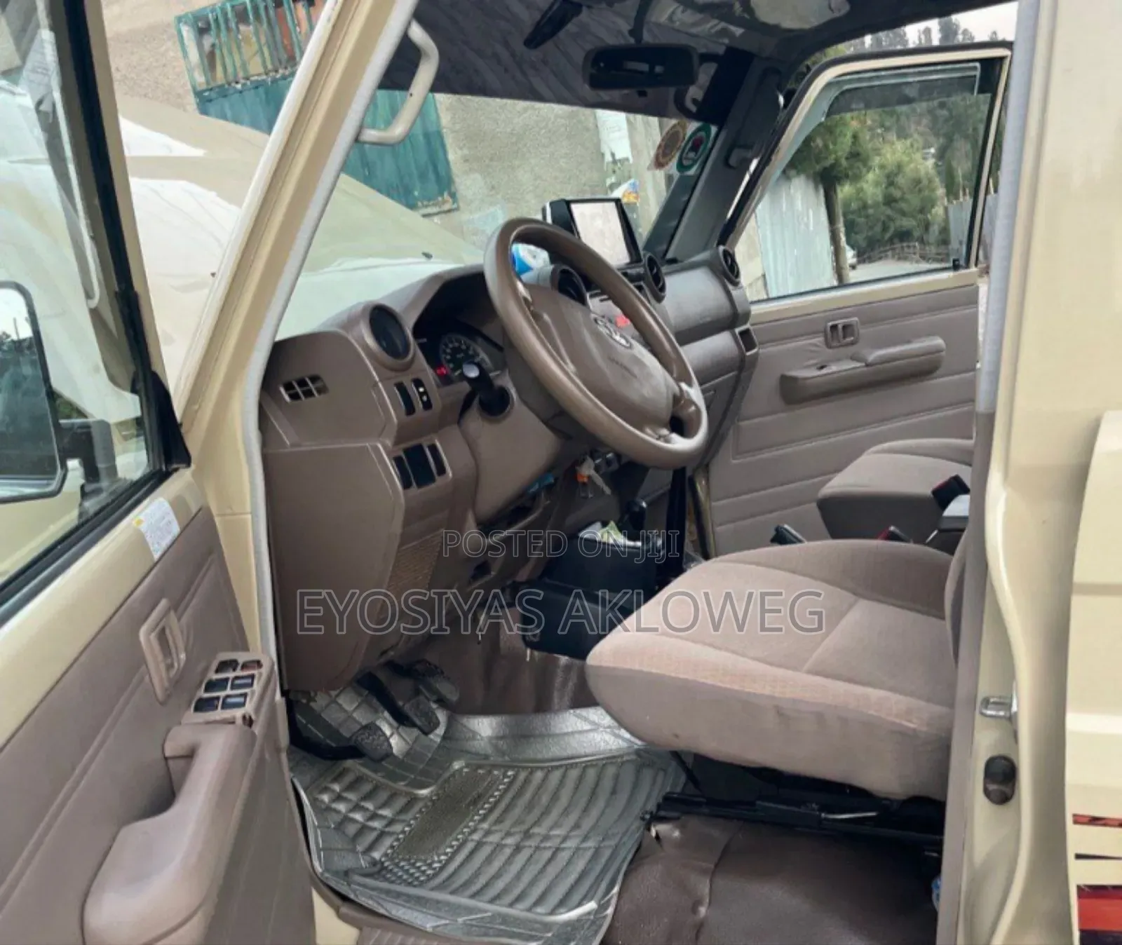 Toyota Land Cruiser 2020 White