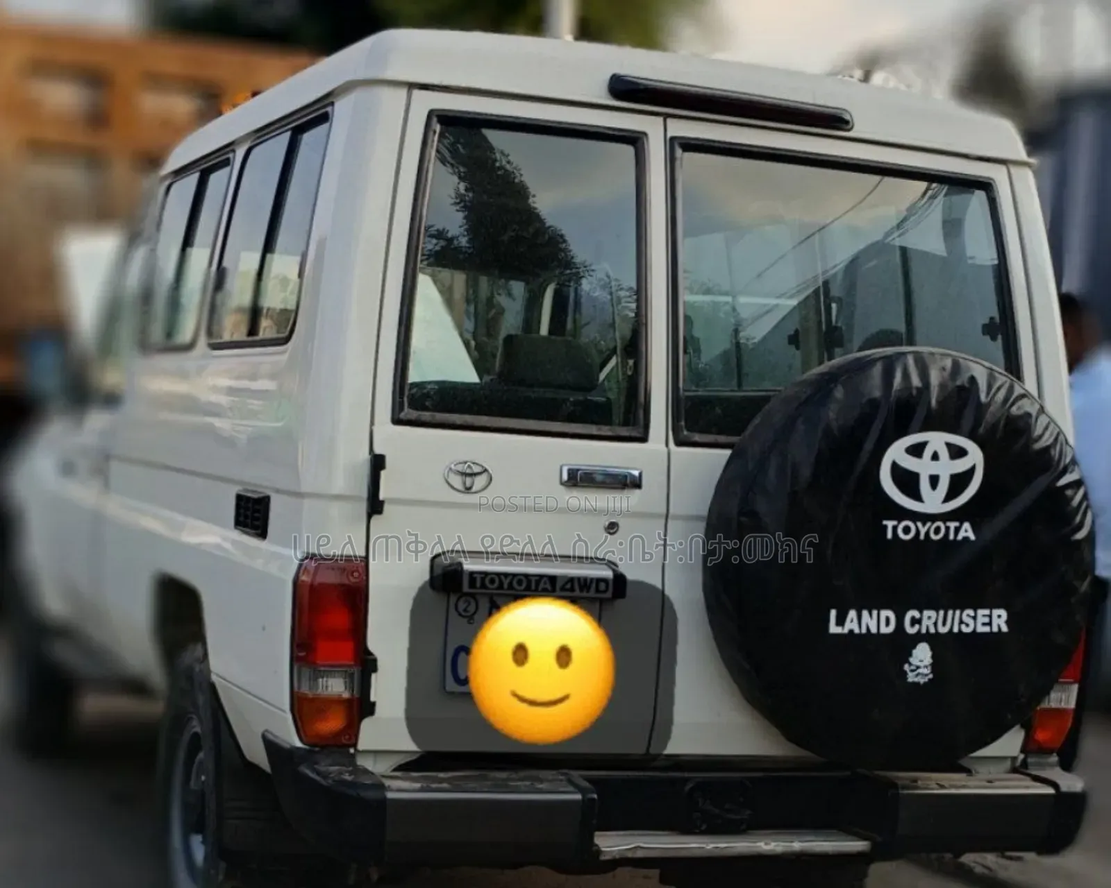 Toyota Land Cruiser 2016 White