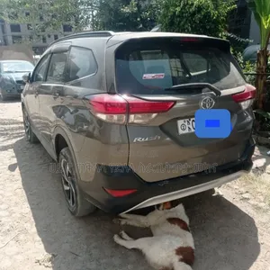 Toyota Rush 2022 Gray