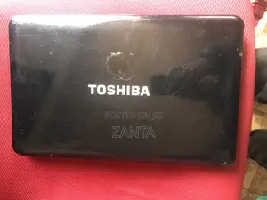 Laptop Toshiba Satellite C855 4GB AMD Ryzen 5 SSD 500GB