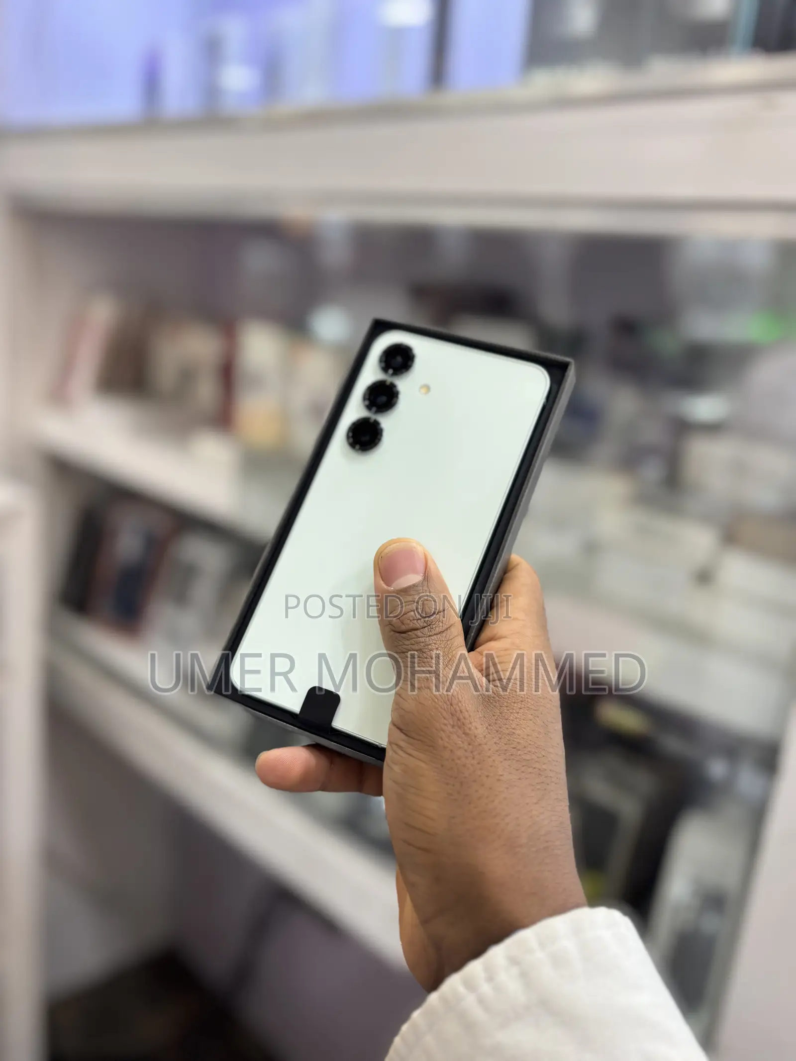 New Samsung Galaxy S25 128 GB