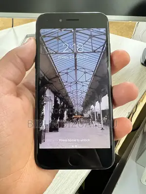 Apple iPhone 7 128 GB Black