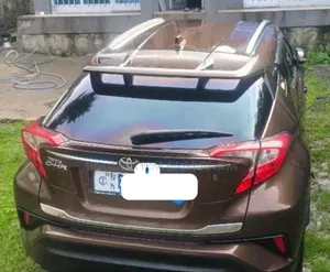 Toyota C-HR 2018 Burgundy