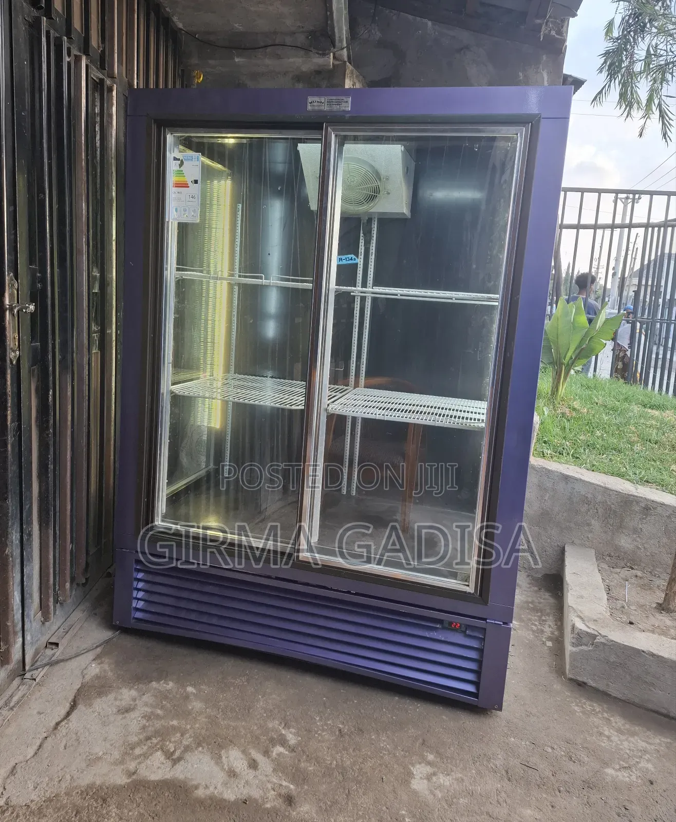 Standing Cake Chiller Display