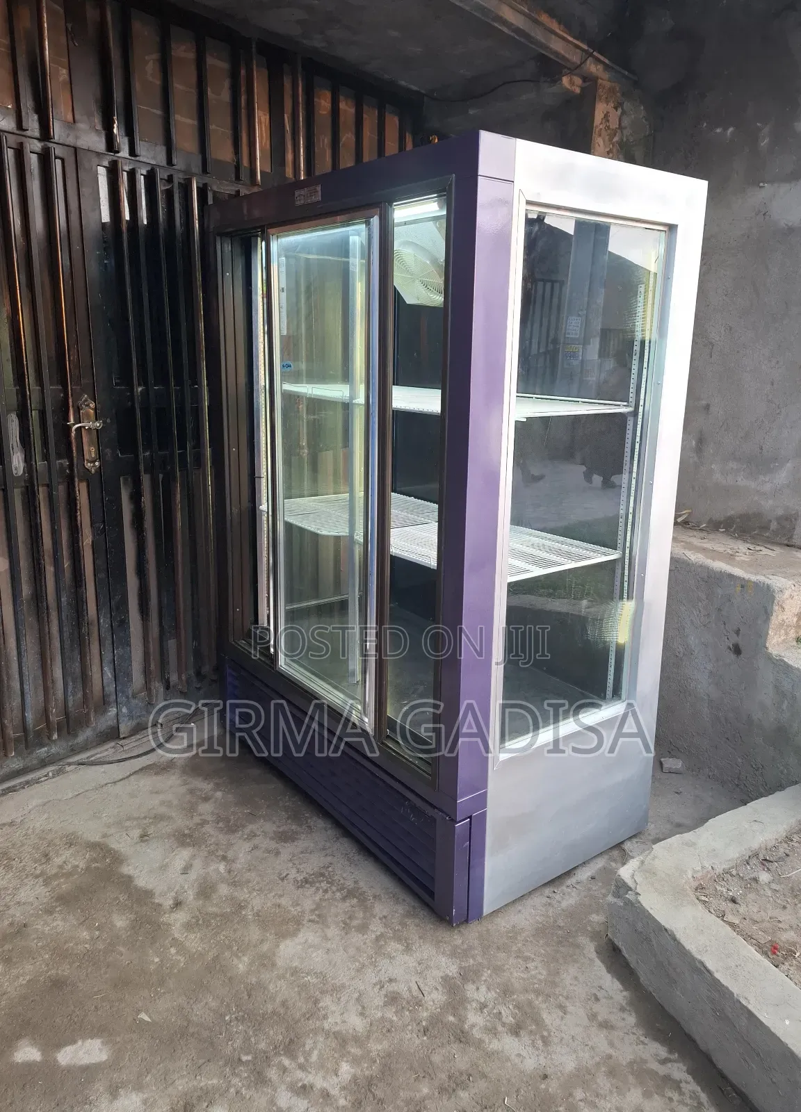 Standing Cake Chiller Display