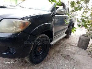 Toyota Hilux 2007 Black