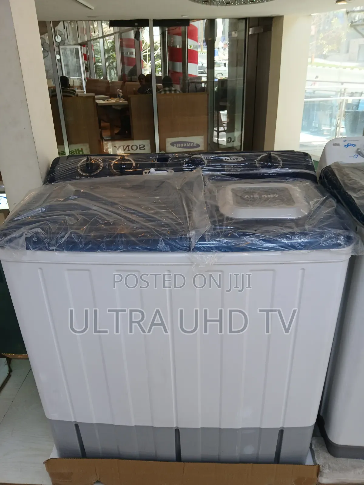 Future Washing Machine Semi-Automatic Twin-Tub Washing Machine.