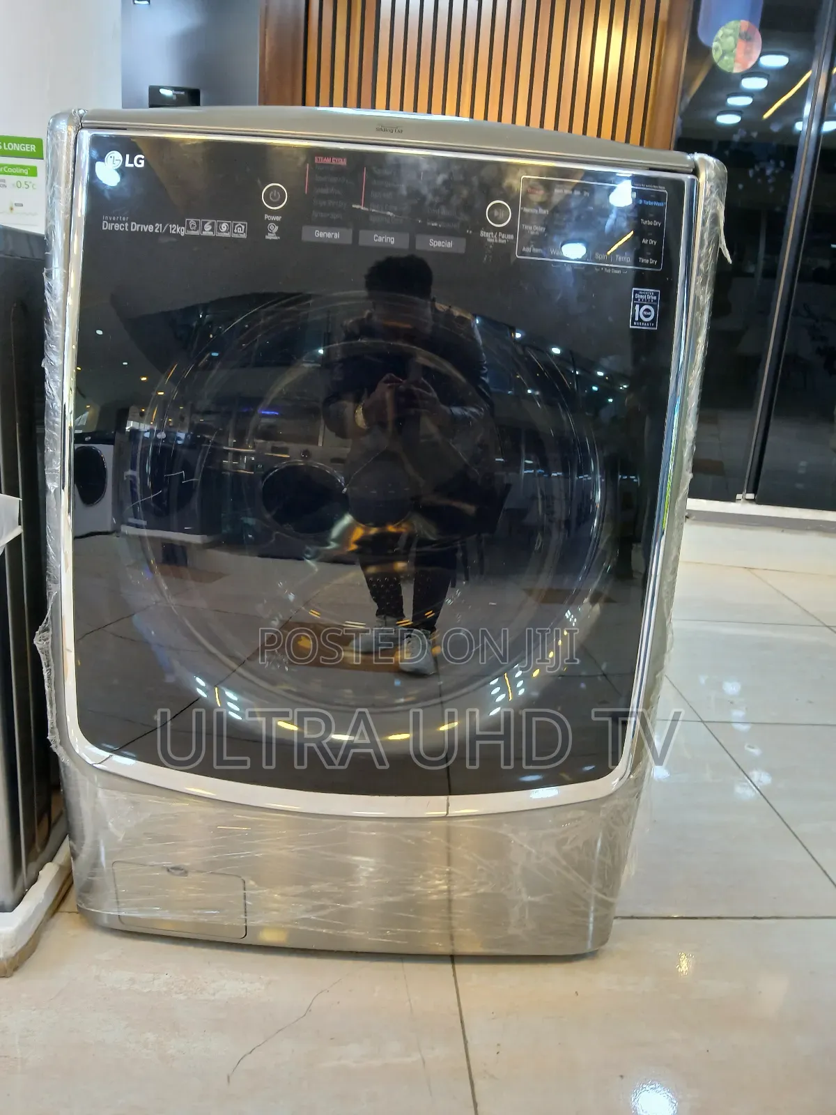 Lg Front Load Fully Automatic Washer/Dryer.Capacity: 21/12 Kg Washing