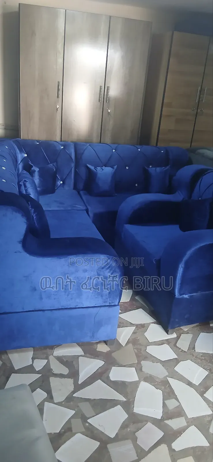 ፅድት ያሉ ሶፋ 33500