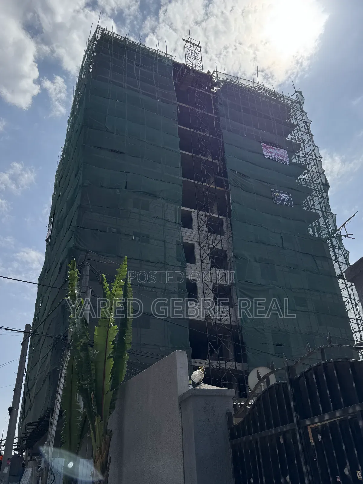3bdrm Apartment in 24 :አደይ አበባ ስቲዲም, Yeka for sale