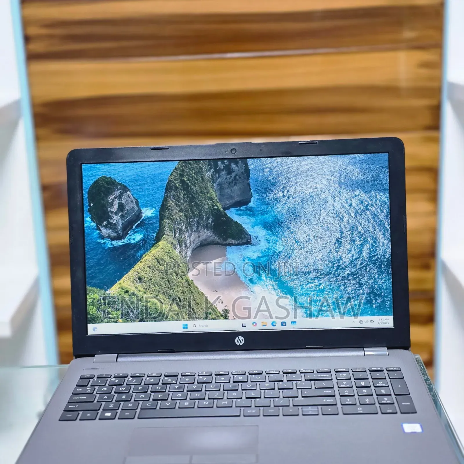 New Laptop HP Stream Notebook 8GB Intel Core I5 HDD 1T