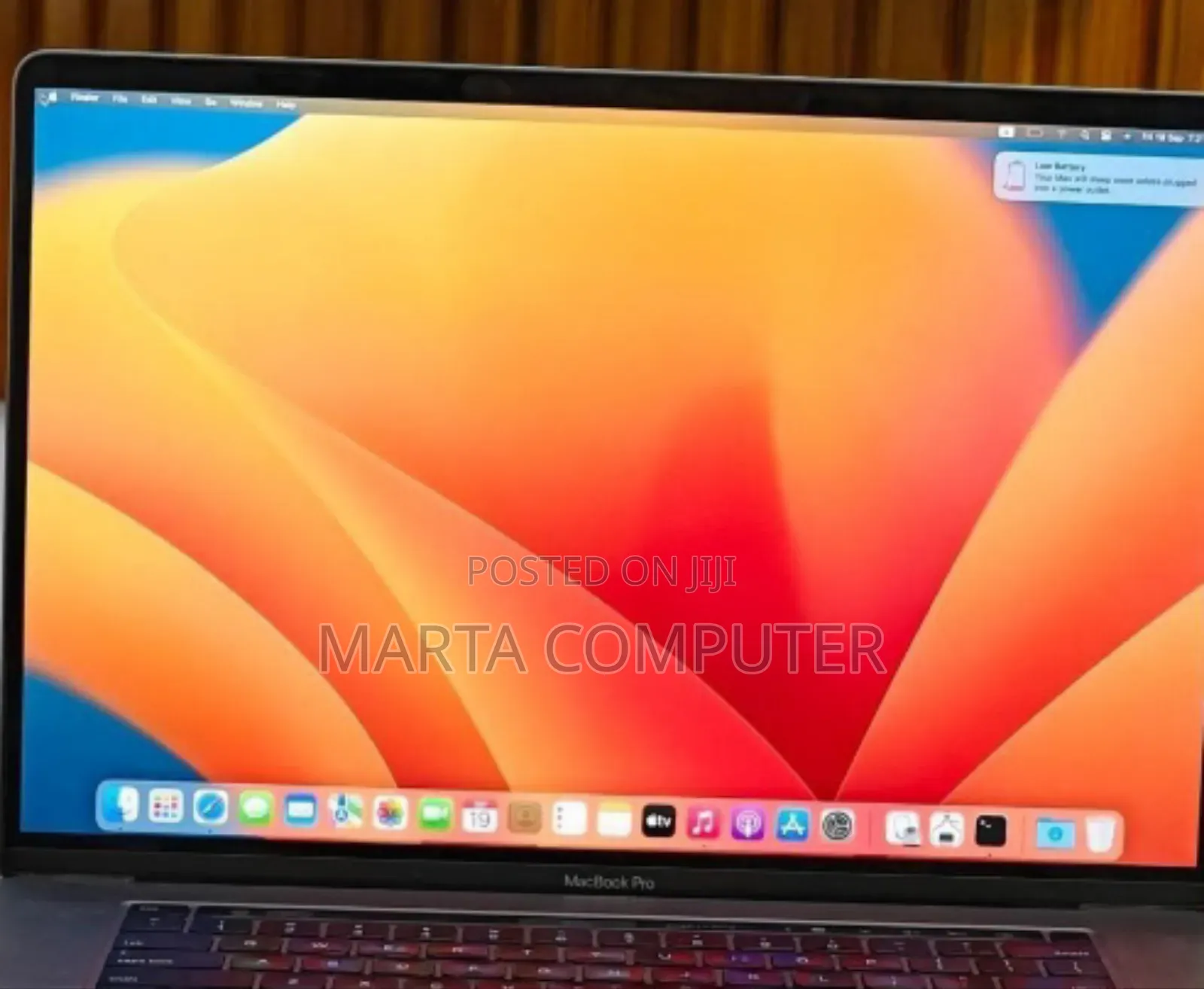 New Laptop Apple MacBook Pro 2019 16GB Intel Core I7 SSD 512GB