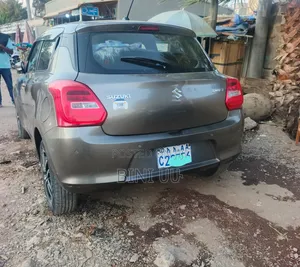 Suzuki Swift RS 2022 Gray