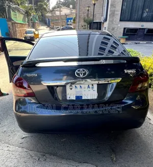 Toyota Yaris 2008 Gray