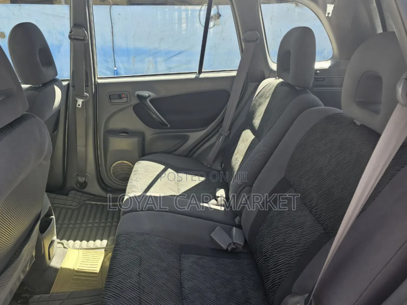 Toyota RAV4 2002 Gray