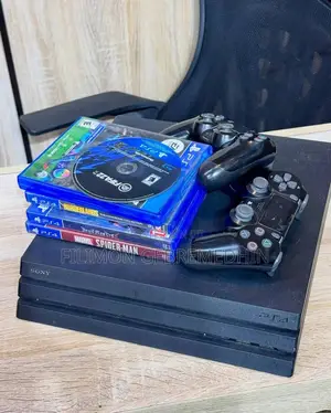 Pro ፕሌይስቴሽን 4