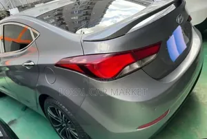 Hyundai Avante 2015 Gray