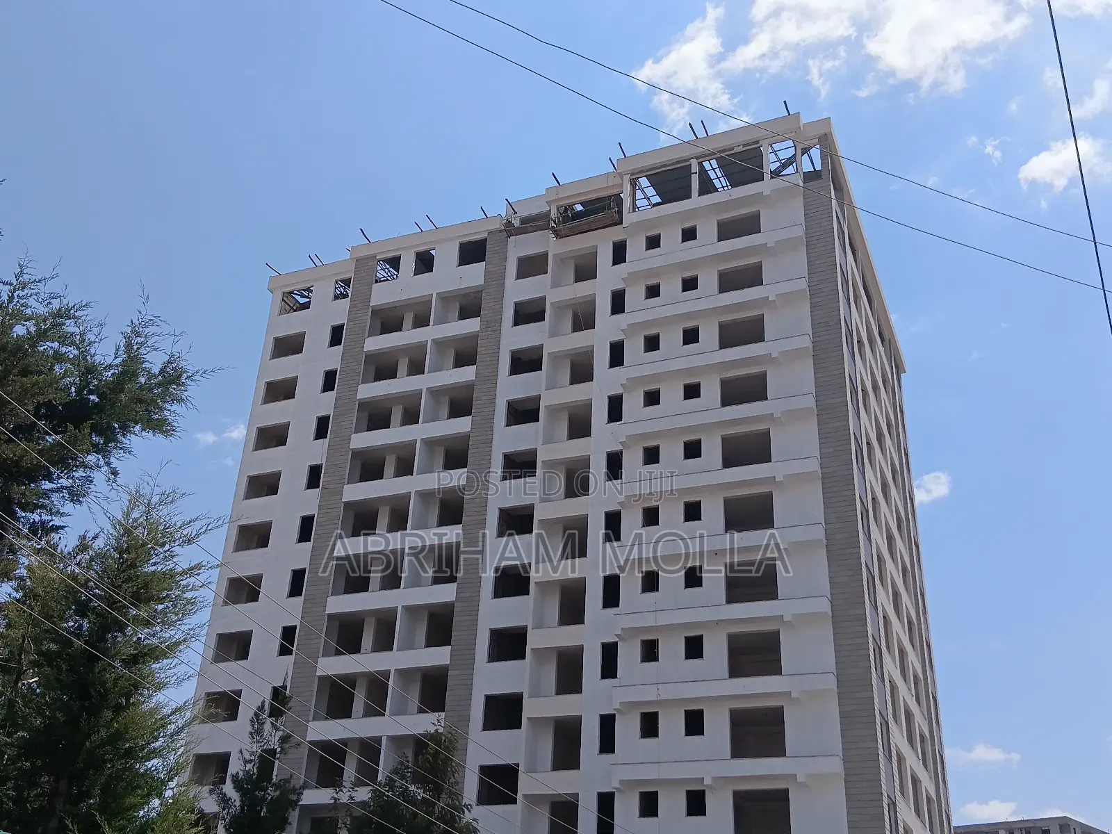 3bdrm Apartment in Yeka for sale