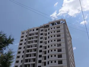 3bdrm Apartment in Yeka for sale